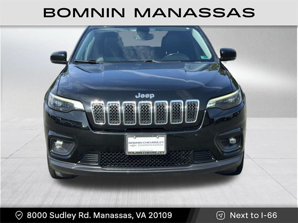 used 2020 Jeep Cherokee car, priced at $15,490