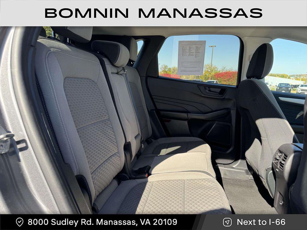 used 2022 Ford Escape car, priced at $18,999