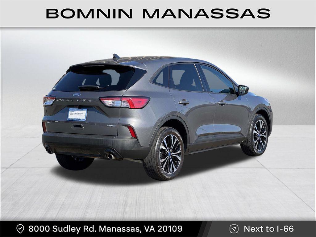 used 2022 Ford Escape car, priced at $18,999