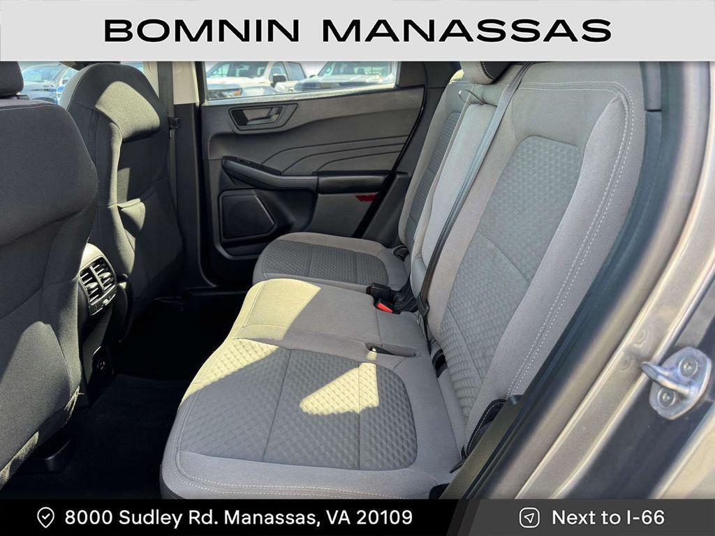 used 2022 Ford Escape car, priced at $18,999