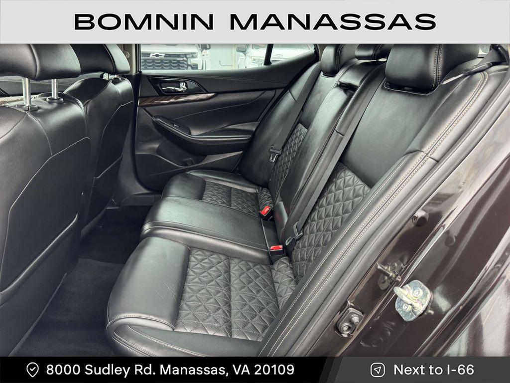 used 2016 Nissan Maxima car, priced at $9,990