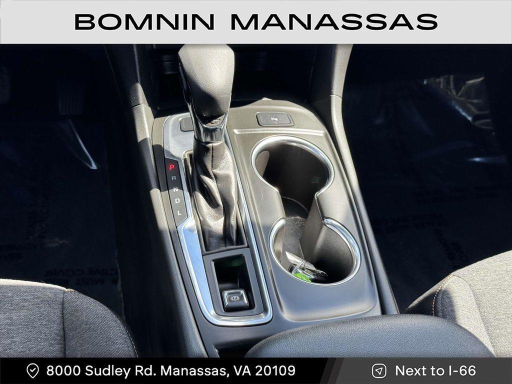 used 2022 Chevrolet Equinox car, priced at $20,490