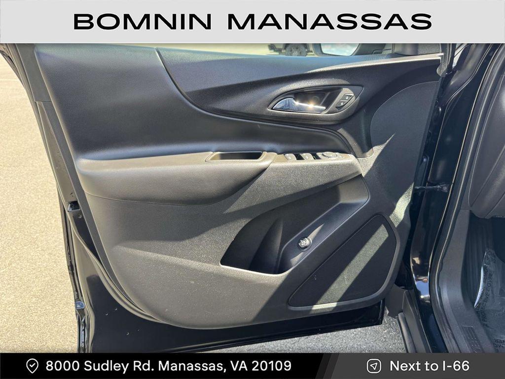 used 2022 Chevrolet Equinox car, priced at $20,490