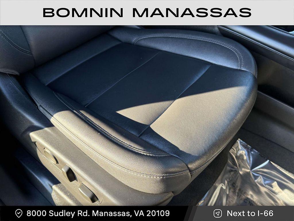 used 2023 Chevrolet Tahoe car, priced at $52,490