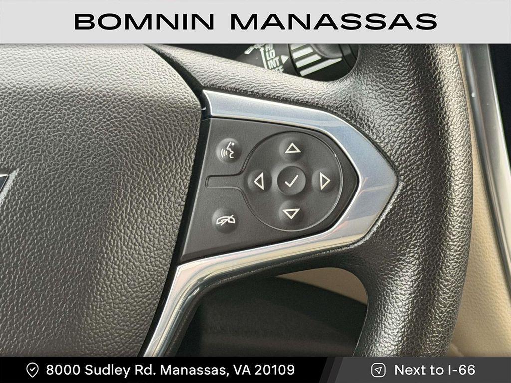 used 2022 Chevrolet Traverse car, priced at $21,490