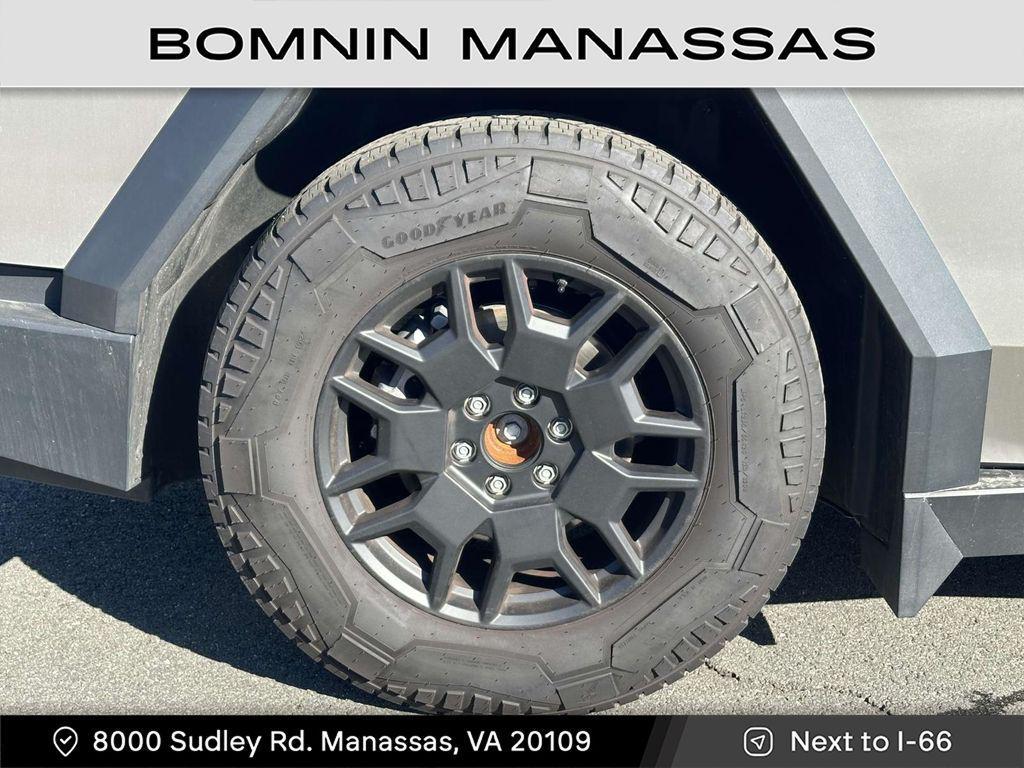 used 2024 Tesla Cybertruck car, priced at $71,490