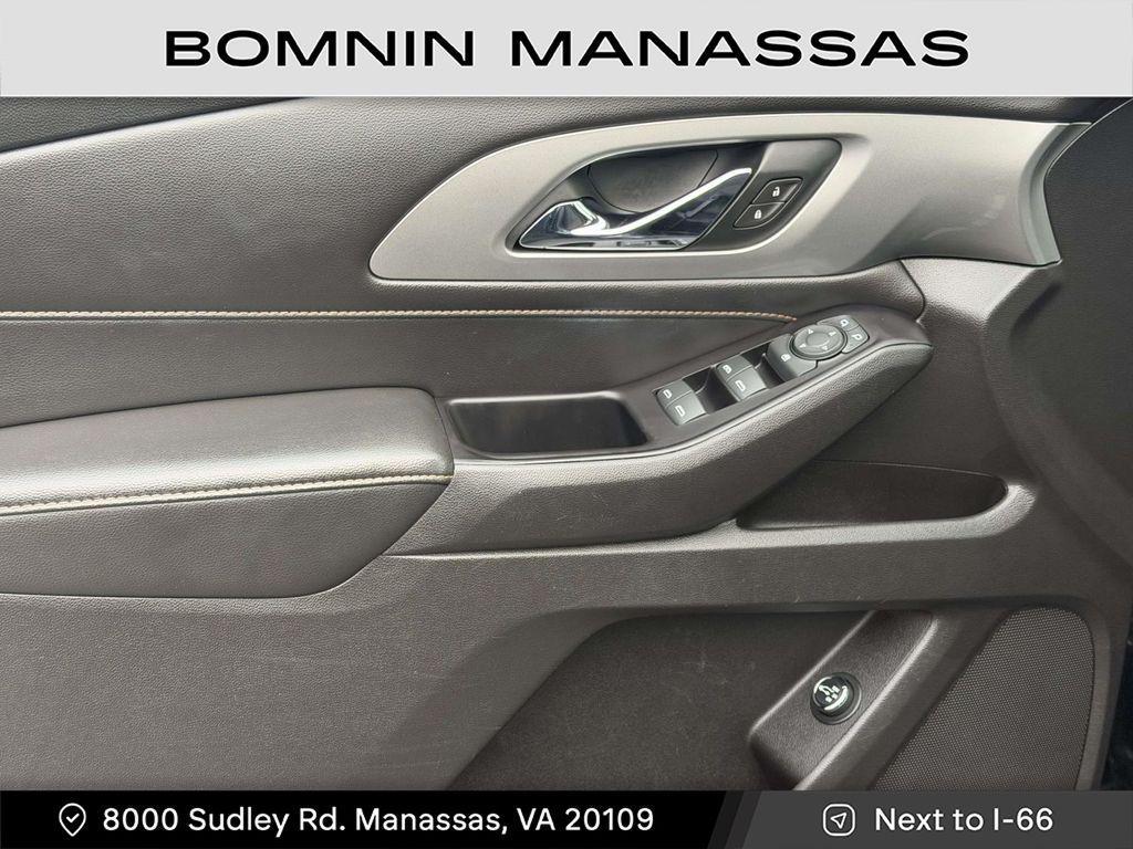 used 2019 Chevrolet Traverse car, priced at $18,499