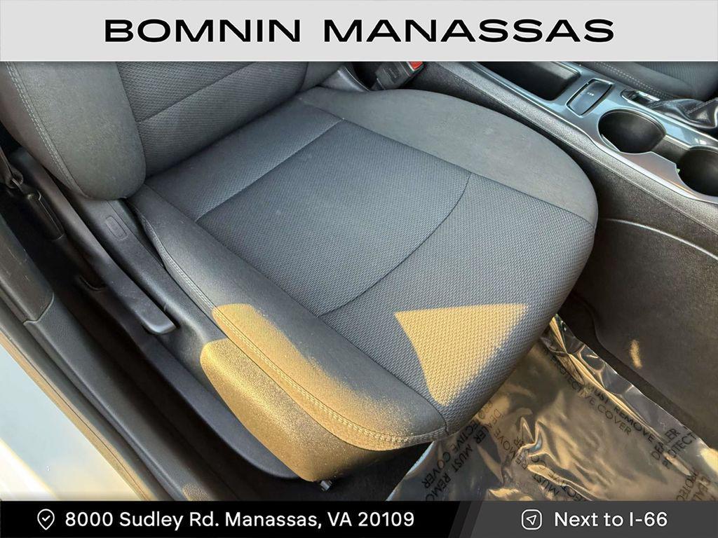 used 2017 Chevrolet Cruze car, priced at $9,490