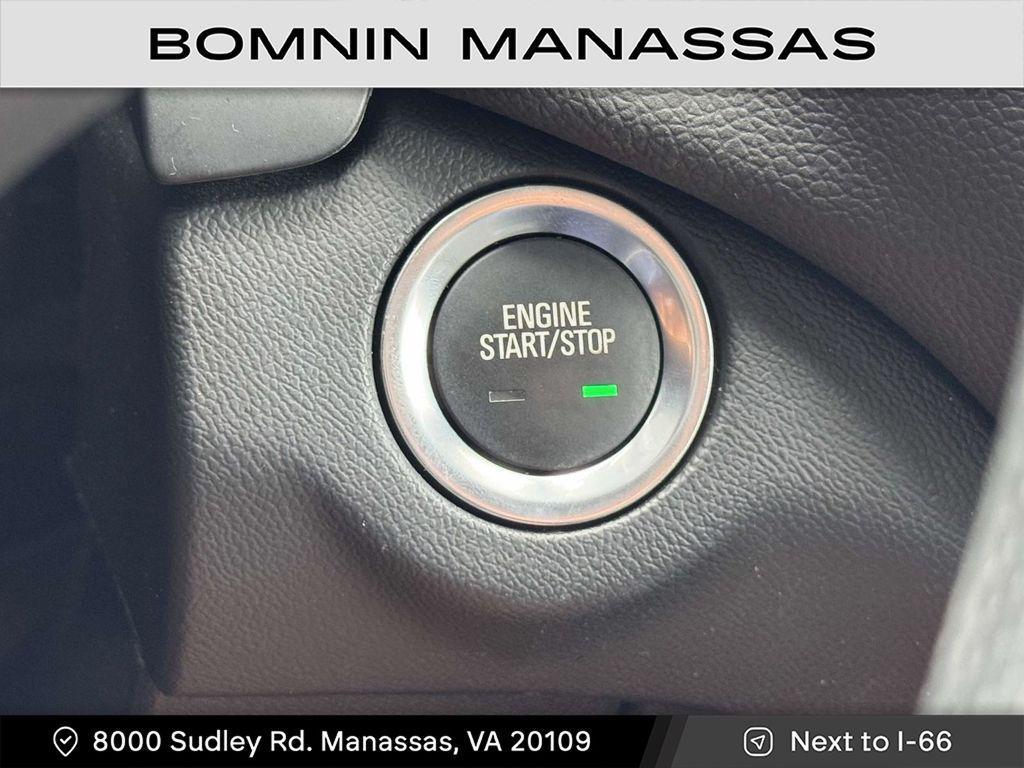 used 2023 Chevrolet Equinox car, priced at $21,997