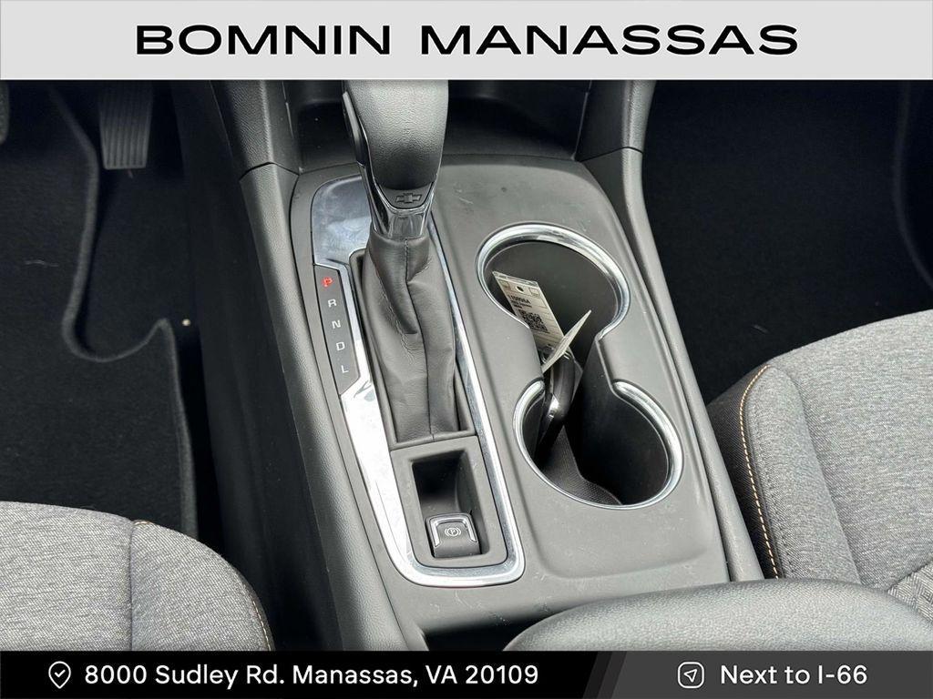 used 2023 Chevrolet Equinox car, priced at $21,997