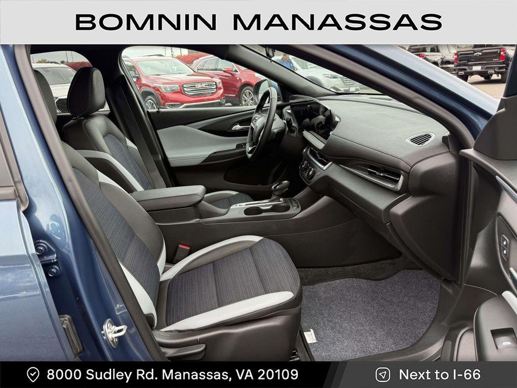 used 2024 Buick Envista car, priced at $22,990