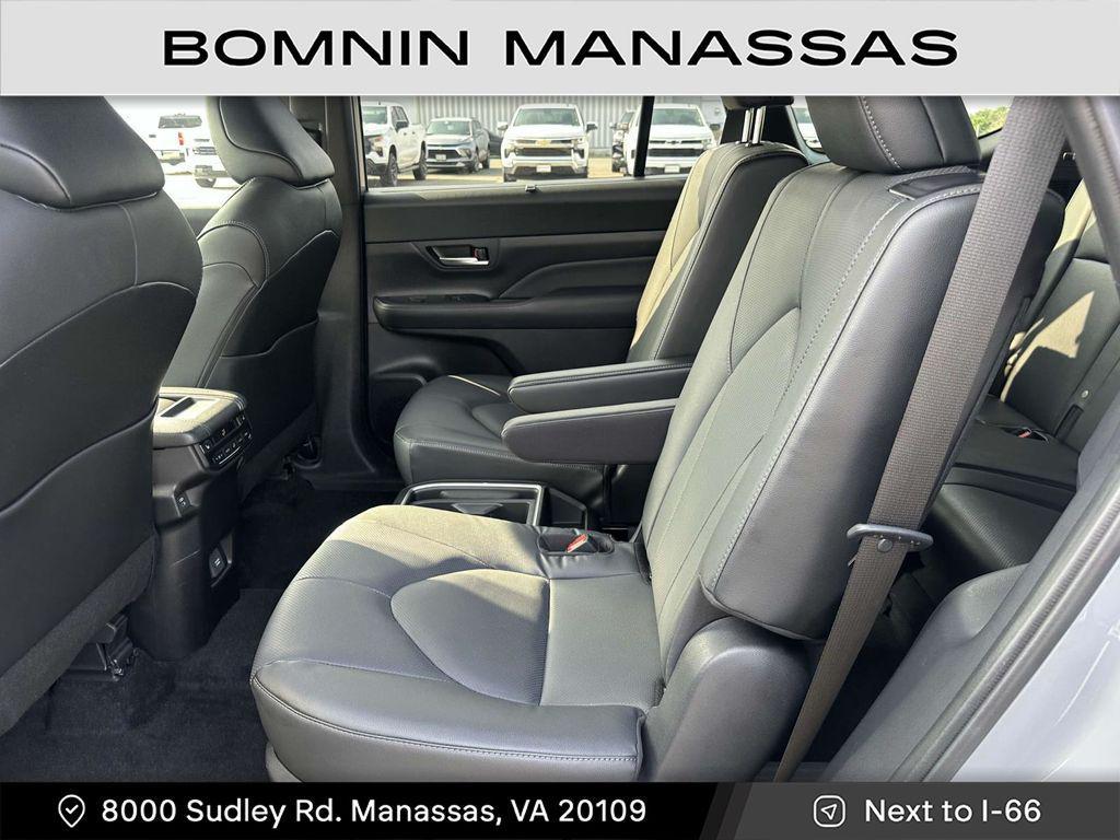 used 2025 Toyota Grand Highlander car, priced at $58,355