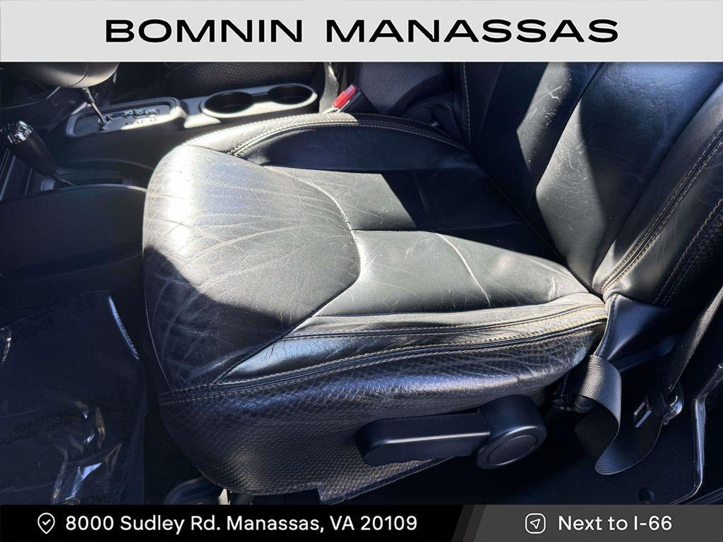 used 2014 Jeep Wrangler Unlimited car, priced at $14,990