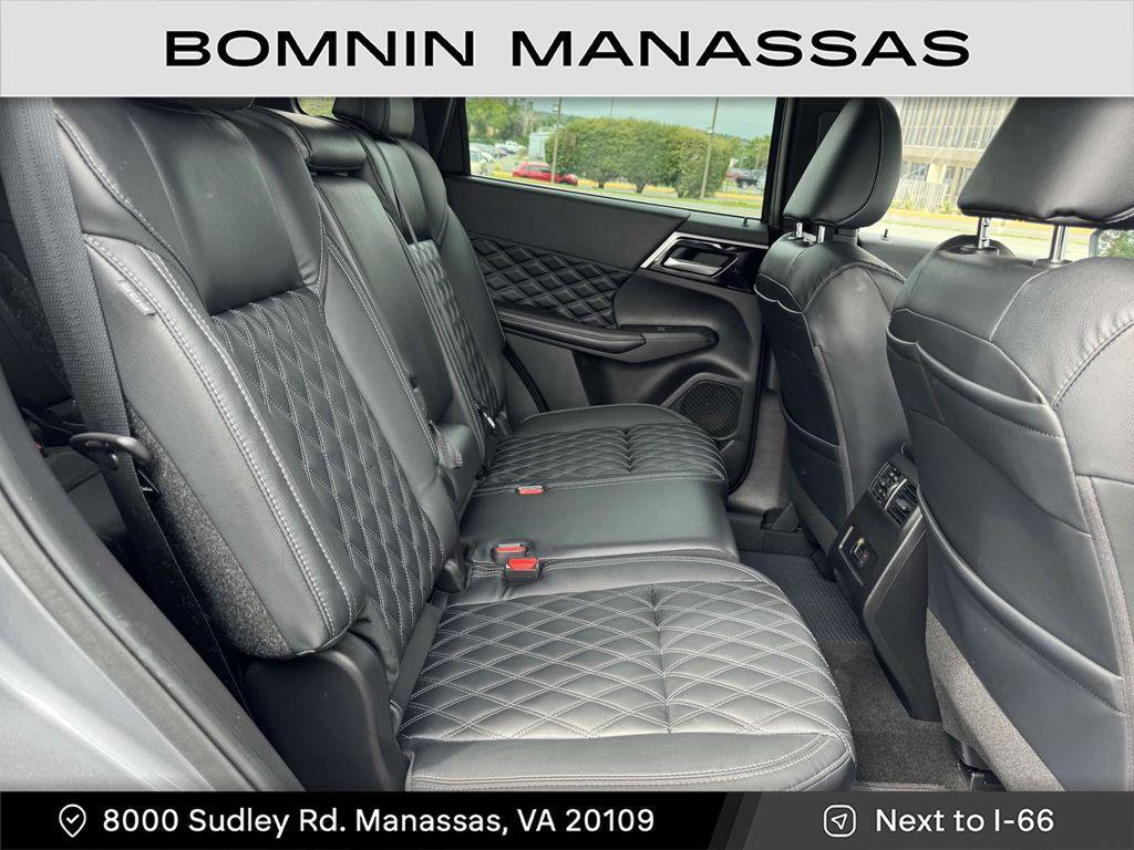 used 2022 Mitsubishi Outlander car, priced at $25,490