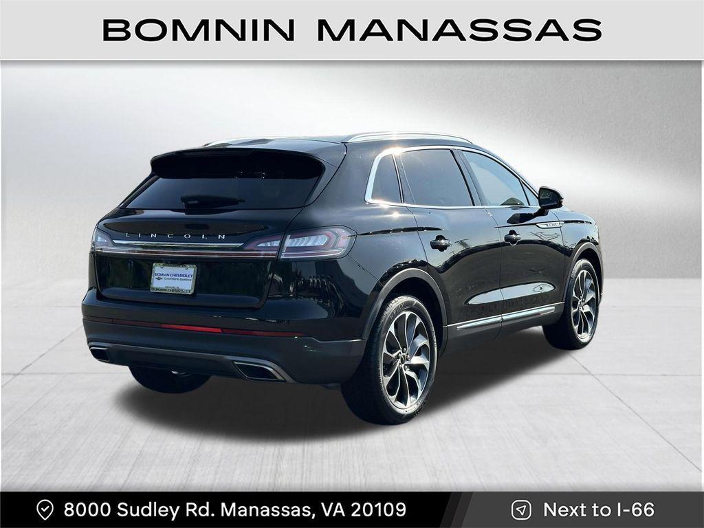 used 2021 Lincoln Nautilus car, priced at $29,990