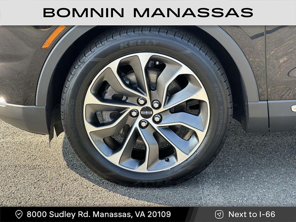 used 2021 Lincoln Nautilus car, priced at $29,990