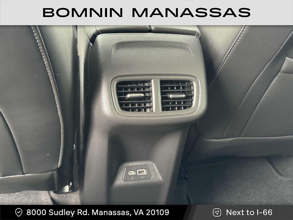 used 2023 Buick Envision car, priced at $31,490