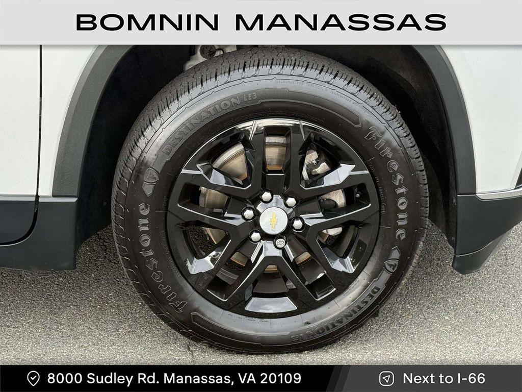 used 2019 Chevrolet Traverse car, priced at $17,490