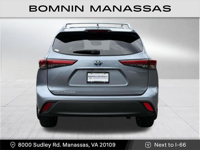 used 2021 Toyota Highlander Hybrid car, priced at $31,990