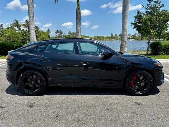 used 2021 Lamborghini Urus car, priced at $204,989