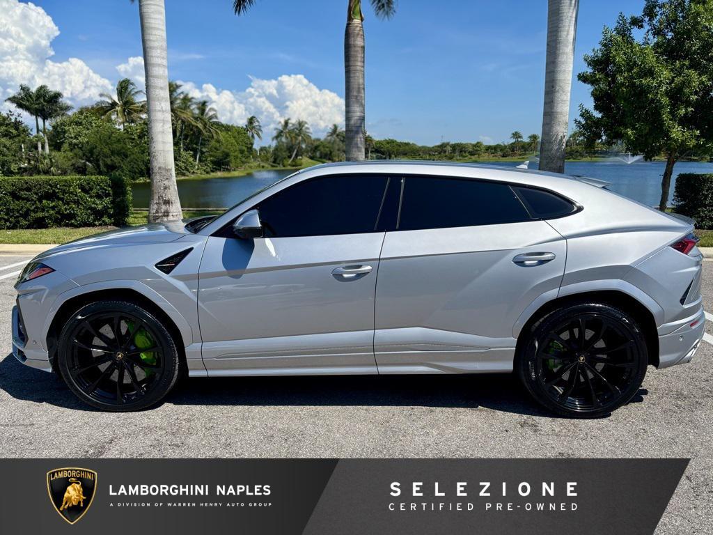 used 2022 Lamborghini Urus car, priced at $208,966