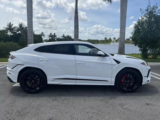 used 2024 Lamborghini Urus car, priced at $309,858