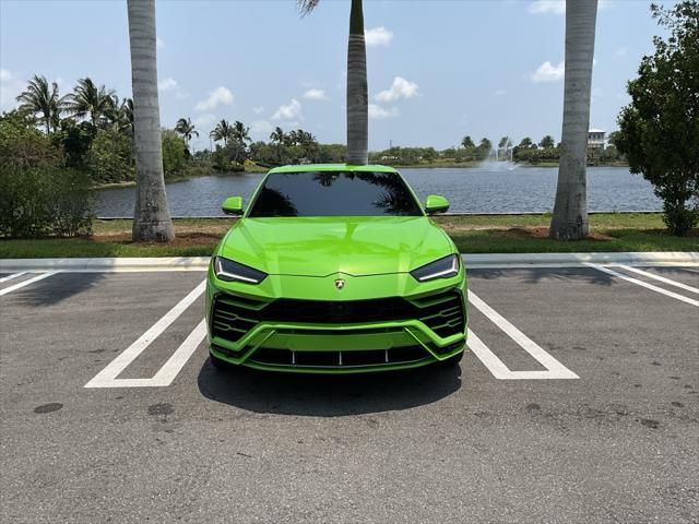 used 2022 Lamborghini Urus car, priced at $239,949