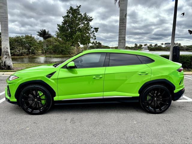 used 2021 Lamborghini Urus car, priced at $198,866