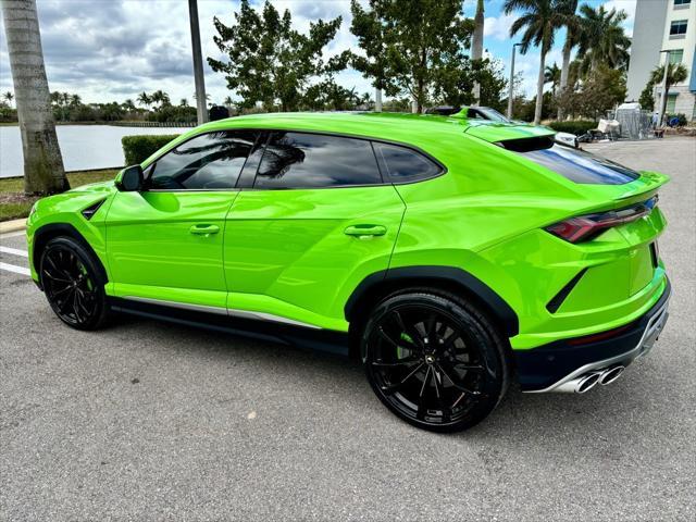 used 2021 Lamborghini Urus car, priced at $198,866