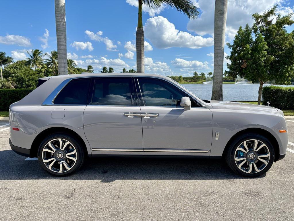 used 2023 Rolls-Royce Cullinan car, priced at $329,973