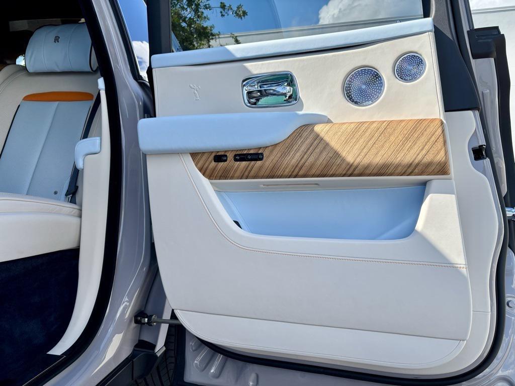 used 2023 Rolls-Royce Cullinan car, priced at $329,973