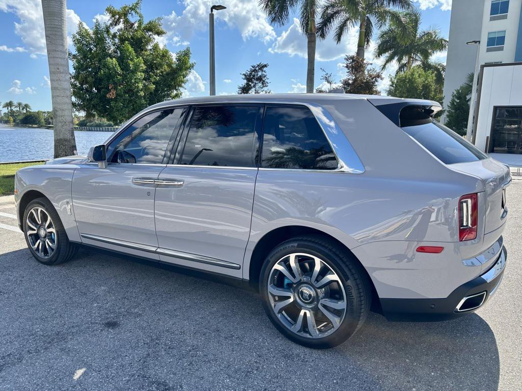used 2023 Rolls-Royce Cullinan car, priced at $329,973