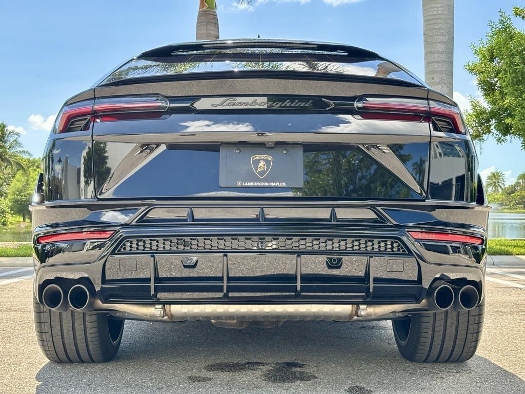 used 2024 Lamborghini Urus car, priced at $258,989