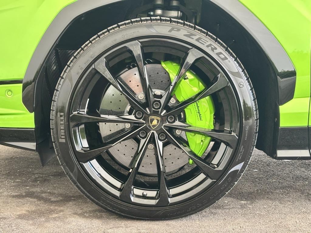used 2024 Lamborghini Urus car, priced at $274,868