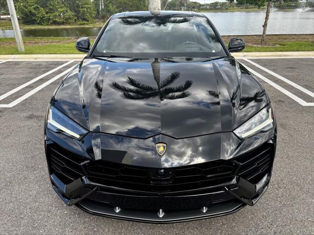 used 2021 Lamborghini Urus car, priced at $209,844