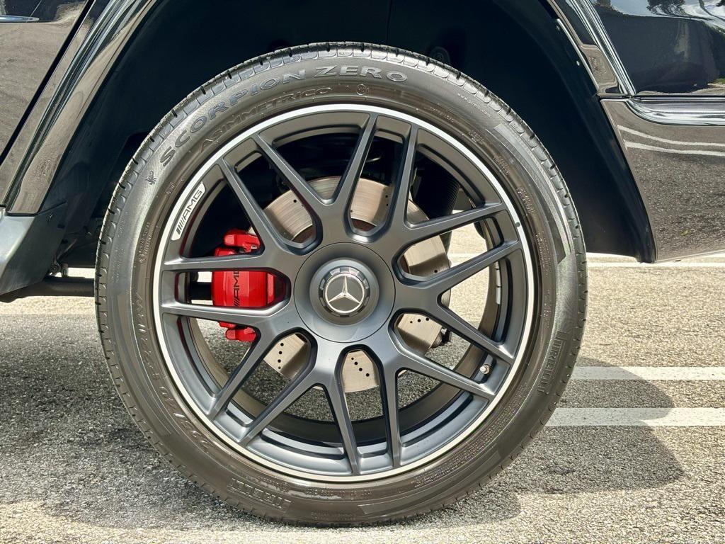 used 2022 Mercedes-Benz AMG G 63 car, priced at $164,944