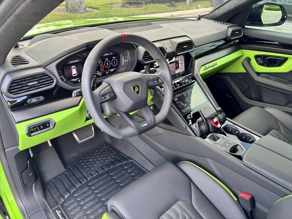 used 2024 Lamborghini Urus car, priced at $289,943
