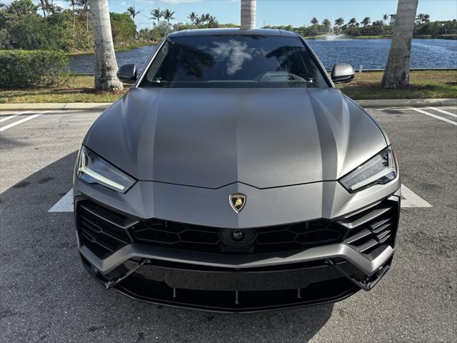 used 2021 Lamborghini Urus car, priced at $229,869