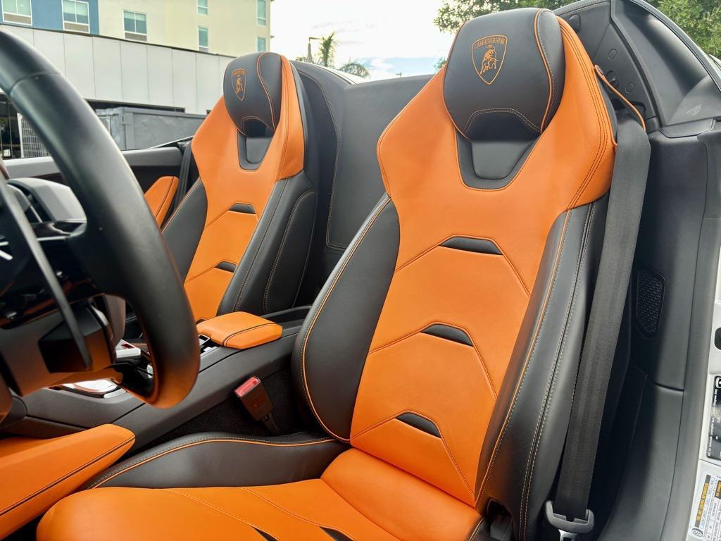 used 2021 Lamborghini Huracan EVO car, priced at $274,966