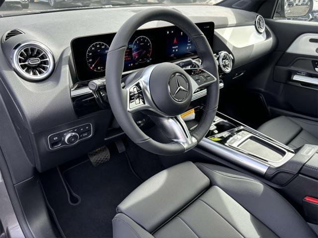 new 2025 Mercedes-Benz GLA 250 car