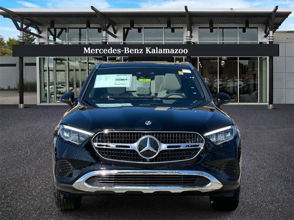 new 2025 Mercedes-Benz GLC 300 car, priced at $60,120