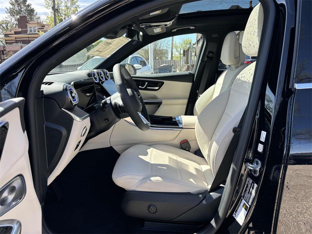 new 2025 Mercedes-Benz GLC 300 car, priced at $60,120
