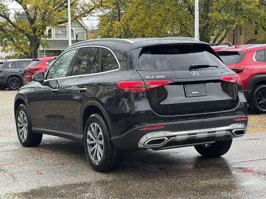 new 2026 Mercedes-Benz GLC 300 car