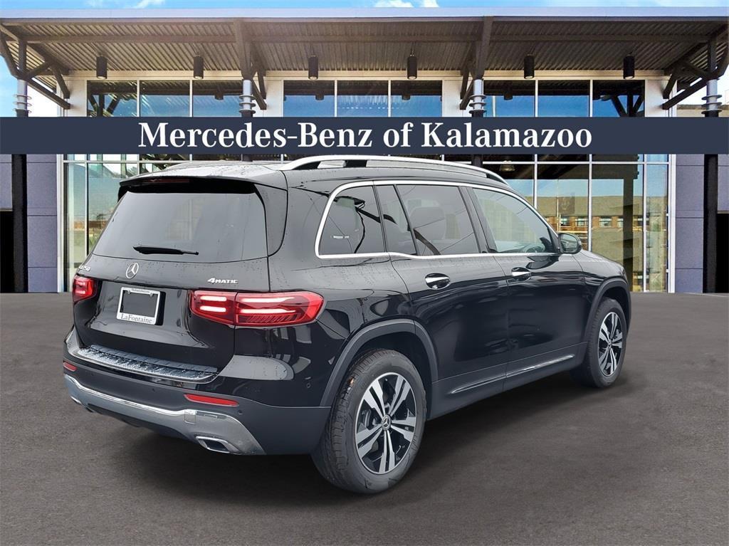 new 2025 Mercedes-Benz GLB 250 car, priced at $49,595