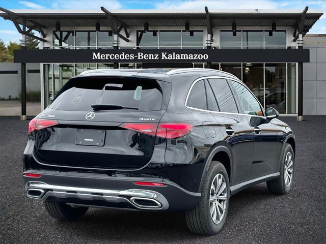 new 2025 Mercedes-Benz GLC 300 car