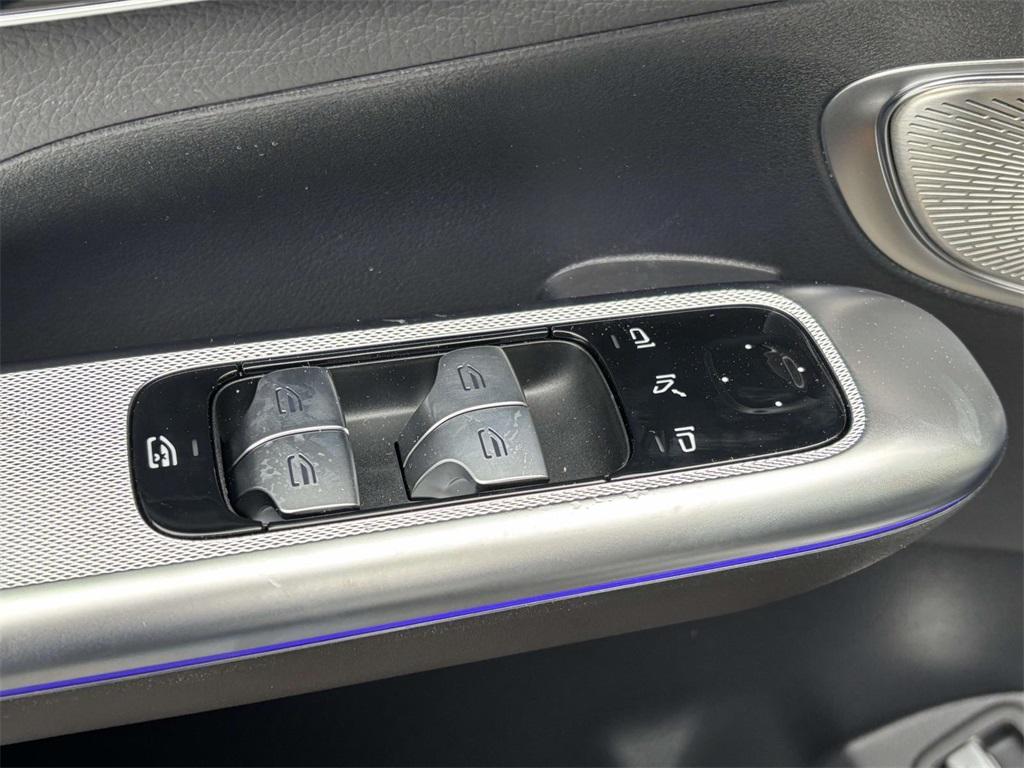 new 2026 Mercedes-Benz GLC 300 car