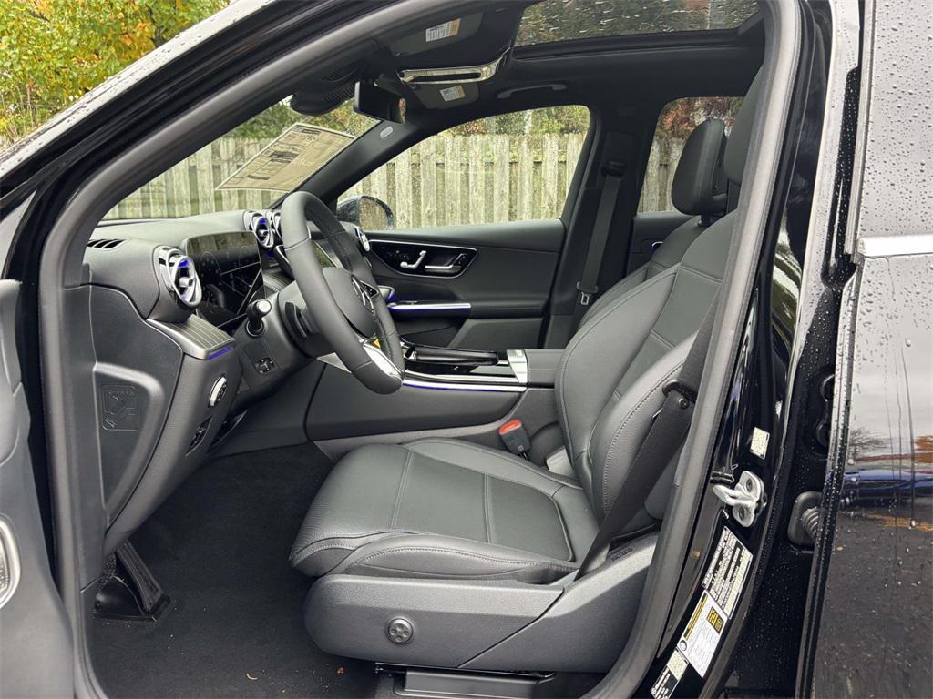 new 2026 Mercedes-Benz GLC 300 car