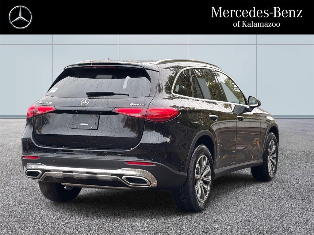 new 2026 Mercedes-Benz GLC 300 car