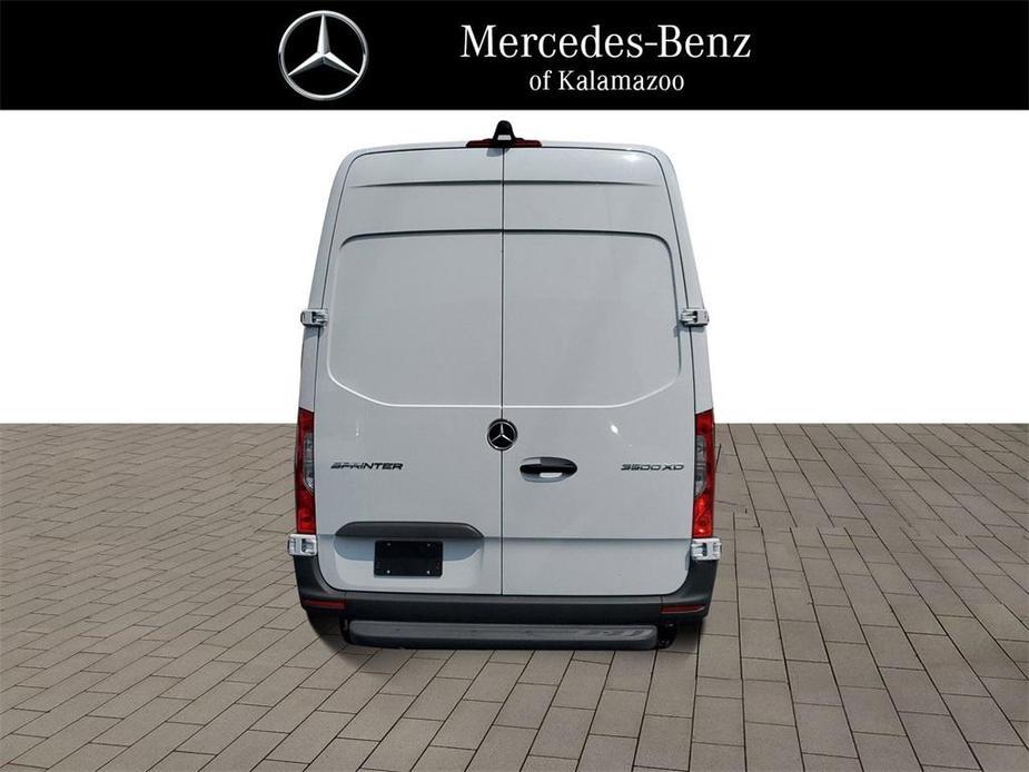 new 2024 Mercedes-Benz Sprinter 3500XD car, priced at $72,697