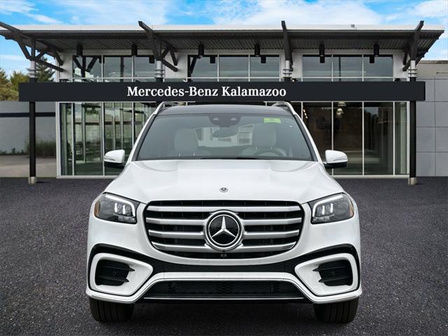 new 2025 Mercedes-Benz GLS 450 car, priced at $94,940